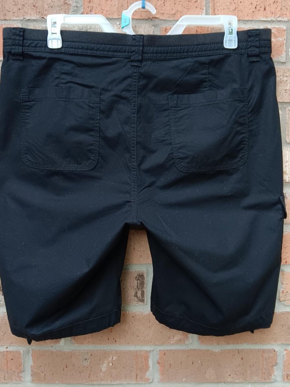 St. John's Bay Womens Plus Bermuda Cargo Shorts Black Size 18W - Picture 2 of 5